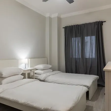 Pumpkin By Halu!, Lux 2bd-apartment *